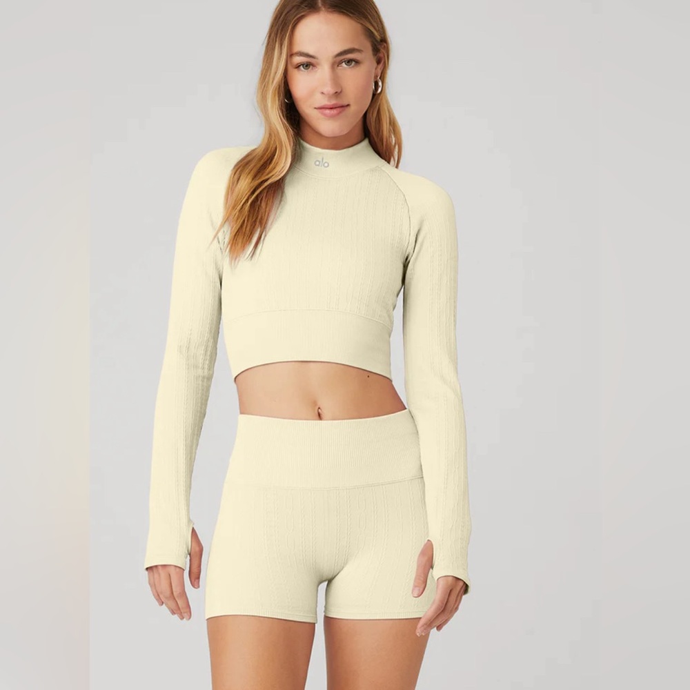 Alo Yoga Set